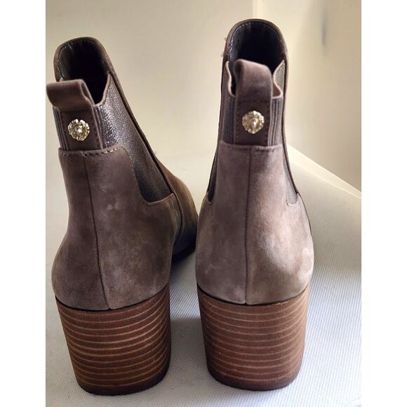 BOOTS/SHOES-ANKLE-Anne Klein-iFlex-Slip On-Parson-Tan Suede-Block Heel-Size 7M - Picture 5 of 16